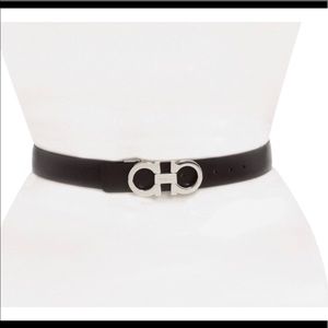 FERRAGAMO GANCINO BUCKLE BELT! ADJUSTABLE!